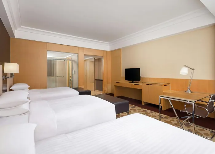 Courtyard By Marriott Shanghai Central